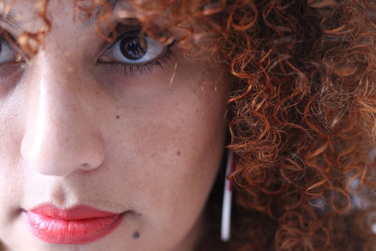 Redhead 4695949 1280